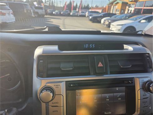 Used 2017 Toyota 4Runner SR5 image 19