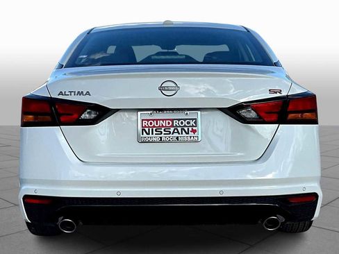 New 2025 Nissan Altima 2.5 SR image 4