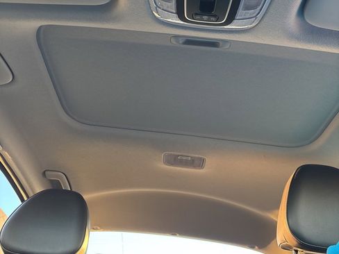 Certified 2023 Hyundai Elantra Limited image 23