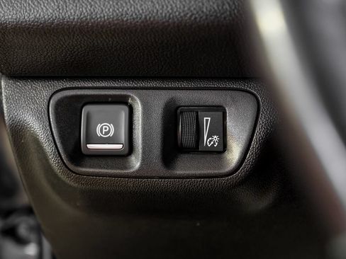 Used 2019 GMC Acadia Denali AWD/4WD image 26