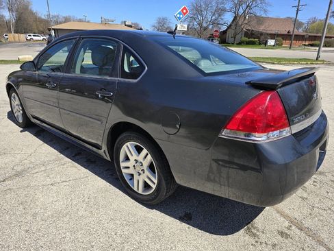 Used 2010 Chevrolet Impala LT w/ Luxury Edition Package image 4