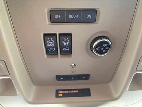 Used 2020 Chevrolet Tahoe Premier image 59