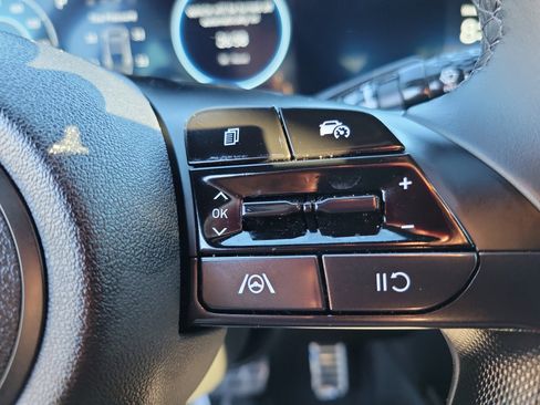 Certified 2025 Hyundai Elantra SEL w/ Cargo Package image 8