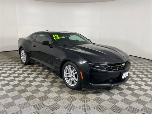 Used 2019 Chevrolet Camaro LS image 21