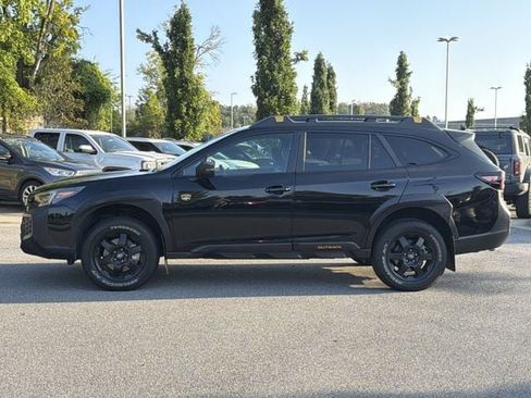 Certified 2024 Subaru Outback Wilderness AWD/4WD image 6