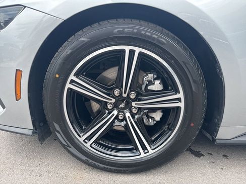 Used 2025 Ford Mustang Premium RWD image 25