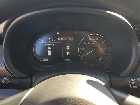 Used 2021 Nissan Kicks SV image 21