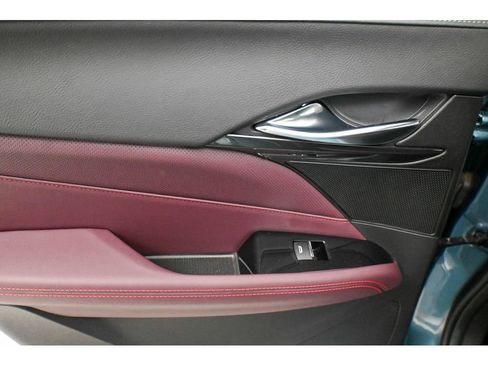 Used 2023 Cadillac CT4 V w/ LPO, ONYX Package image 21