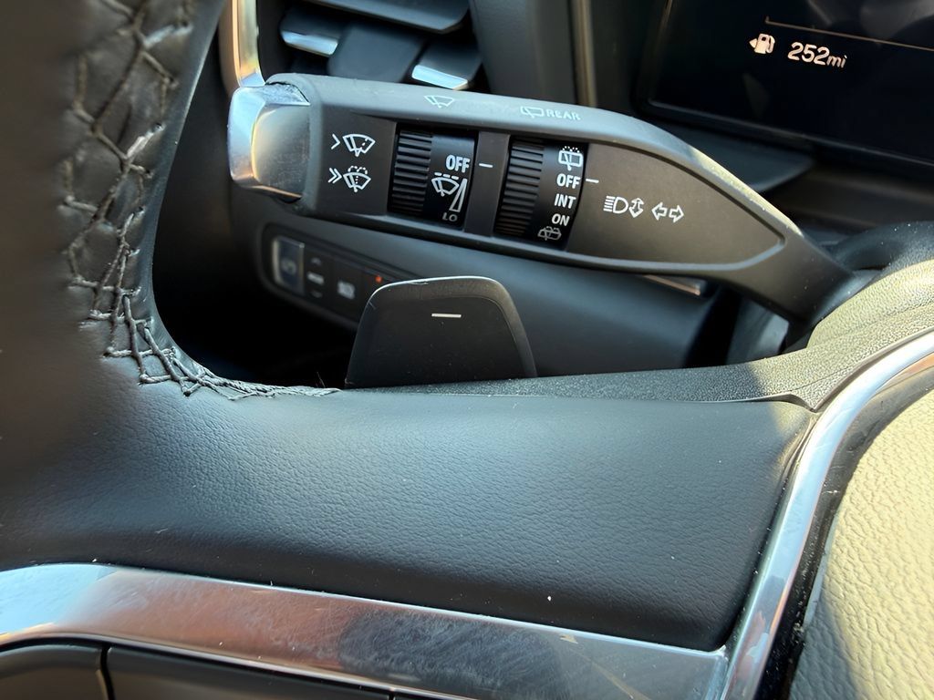 Used 2026 GMC Terrain Elevation FWD image 17