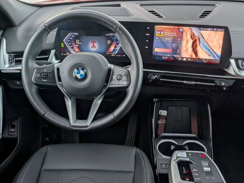 Used 2025 BMW X2 xDrive28i image 22