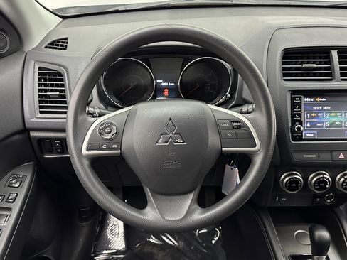 Used 2021 Mitsubishi Outlander Sport S image 22