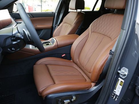 New 2027 BMW X6 xDrive40i w/ Climate Comfort Package AWD/4WD image 19