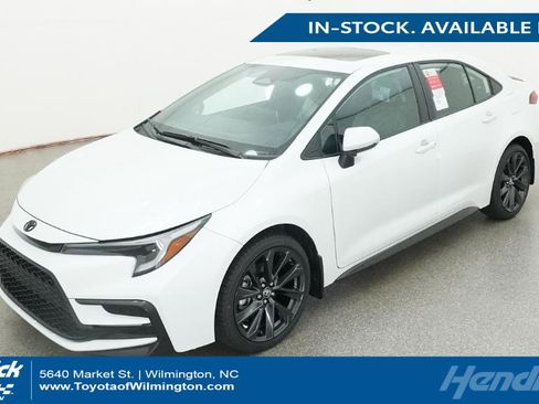 New 2026 Toyota Corolla XSE image 1