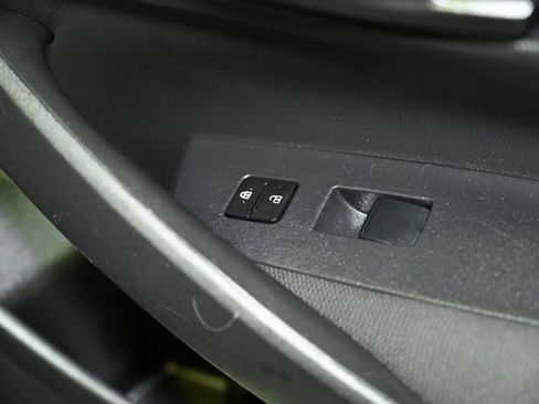 Used 2023 Toyota Corolla LE image 47