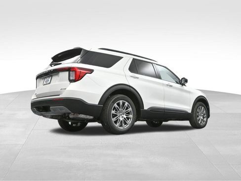 New 2026 Ford Explorer Active image 55