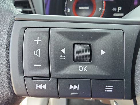 New 2026 Nissan Kicks SV w/ Cold Weather Package FWD image 32