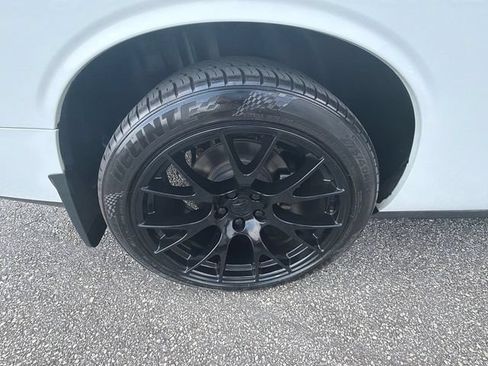 Used 2013 Dodge Challenger SXT Plus RWD image 15