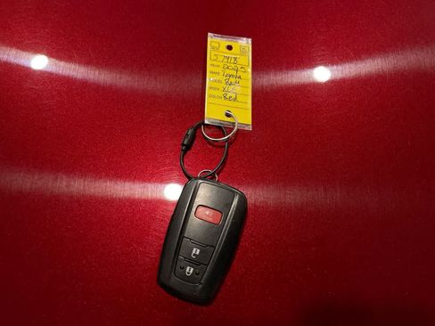 Certified 2025 Toyota RAV4 XLE AWD/4WD image 27