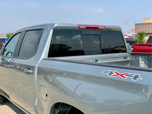 New 2026 Chevrolet Silverado 1500 LT w/ Leather Package image 15