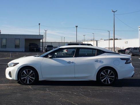 Used 2023 Nissan Maxima SV w/ Floor Mat Group image 13