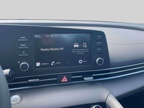 Used 2023 Hyundai Elantra SEL w/ Cargo Package image 25