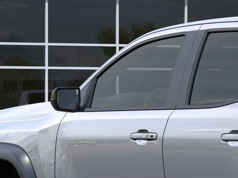 New 2026 Chevrolet Colorado ZR2 image 12