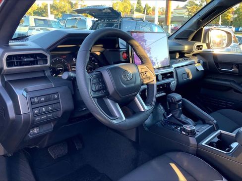 New 2025 Toyota Tacoma TRD Off-Road image 8