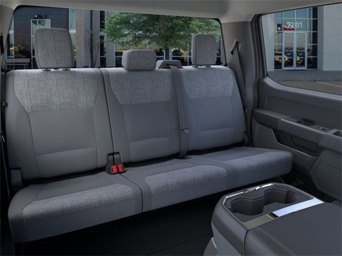 New 2026 Ford F250 XLT w/ FX4 Off-Road Package image 11