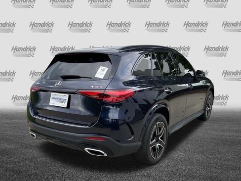 Used 2024 Mercedes-Benz GLC 300 4MATIC w/ AMG Line image 11