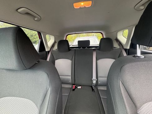 Used 2025 Kia Soul LX w/ LX Technology Package FWD image 36