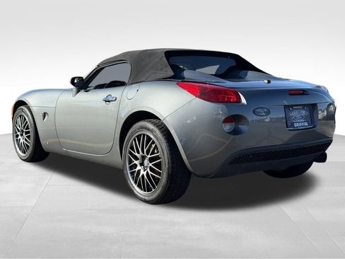 Used 2007 Pontiac Solstice Convertible w/ Premium Package image 6