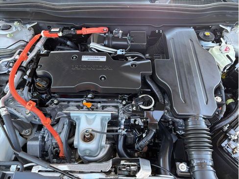Used 2018 Honda Accord Hybrid image 21