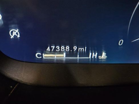 Used 2019 Lincoln Nautilus Reserve image 9