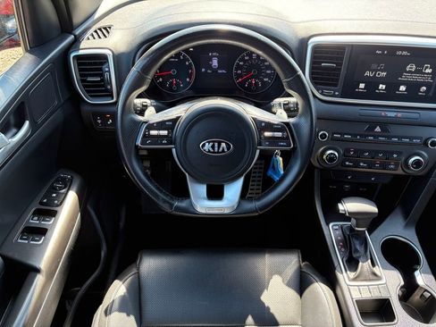Certified 2020 Kia Sportage S w/ S Sunroof Package image 18