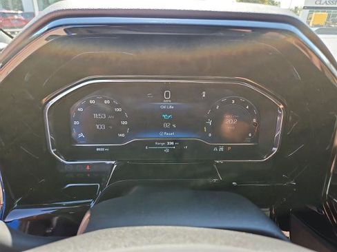 Used 2025 Chevrolet Silverado 1500 ZR2 w/ Technology Package AWD/4WD image 46