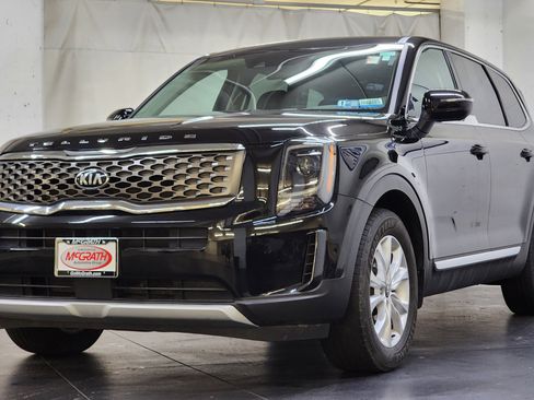 Used 2020 Kia Telluride LX image 10