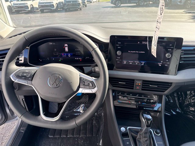 New 2027 Volkswagen Jetta SE FWD image 14