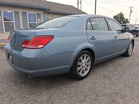 Used 2007 Toyota Avalon Limited FWD image 6