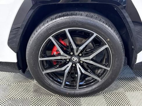 Used 2026 Toyota RAV4 AWD Plug-in Hybrid image 10