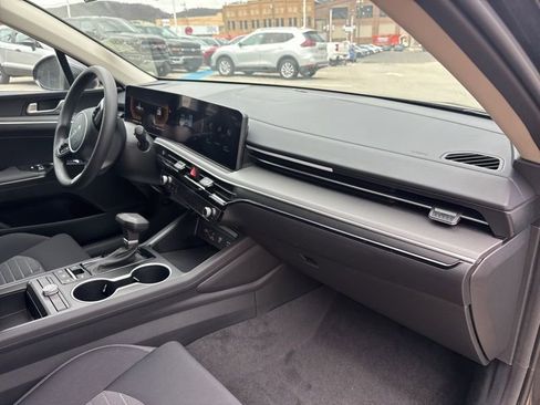 New 2026 Kia K5 LXS image 14