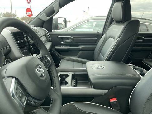 Used 2026 RAM 1500 Laramie w/ Night Edition AWD/4WD image 4