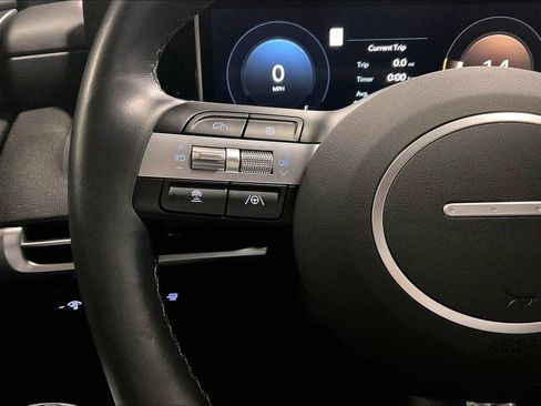 Used 2025 Hyundai Santa Cruz Limited image 17