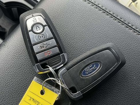 Used 2024 Ford F350 Lariat w/ Lariat Ultimate Package image 36