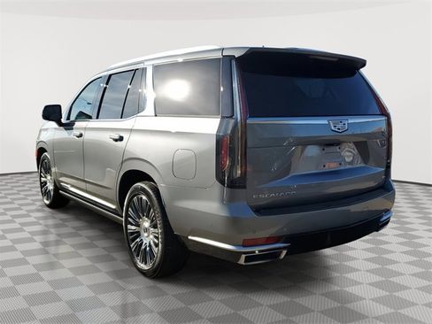 Used 2021 Cadillac Escalade Premium Luxury w/ Driver Assist Tech Package image 4