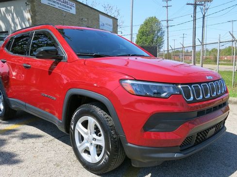 Used 2024 Jeep Compass Sport AWD/4WD image 1