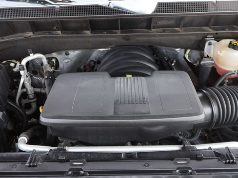Used 2023 Chevrolet Silverado 1500 RST AWD/4WD image 19