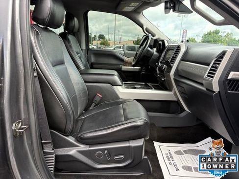 Used 2017 Ford F250 Lariat w/ Lariat Ultimate Package AWD/4WD image 21