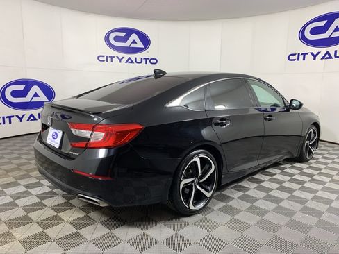 Used 2019 Honda Accord Sport image 3