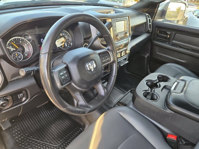 Used 2022 RAM 2500 Tradesman w/ Chrome Appearance Group AWD/4WD image 12