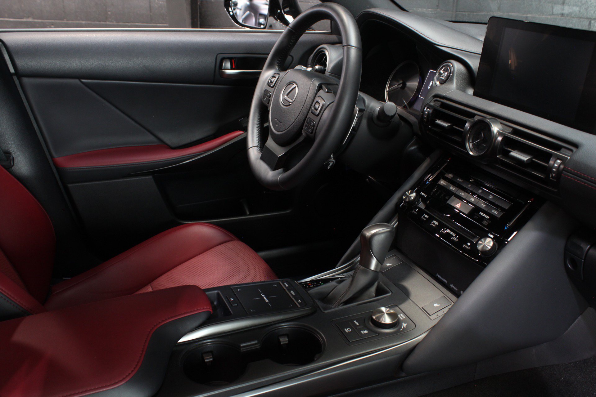 Used 2024 Lexus IS 350 F Sport RWD image 54